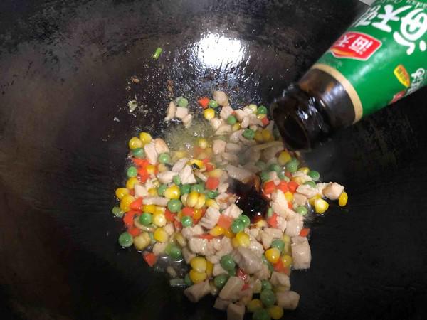 炒雞丁的做法-家常味炒菜譜-易網健康養生網 炒雞丁的做法-家常味炒菜譜