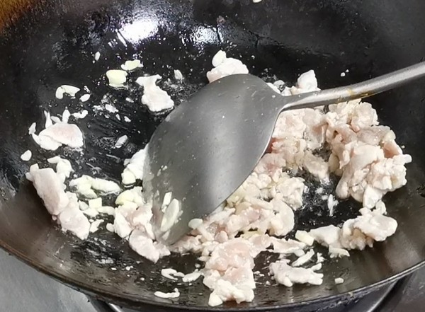 萵筍炒肉的做法-家常味炒菜譜-易網(wǎng)健康養(yǎng)生網(wǎng) 萵筍炒肉的做法-家常味炒菜譜