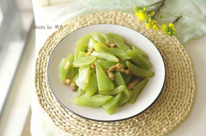 五花肉炒萵苣的做法-咸鮮味炒菜譜