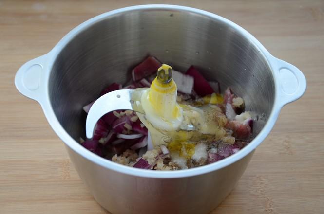 黑椒牛肉香腸的做法-黑椒味蒸菜譜