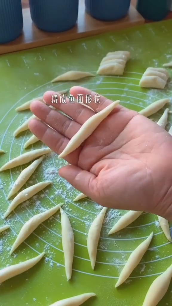 土豆魚面的做法-家常味煮菜譜-易網健康養生網 土豆魚面的做法-家常味煮菜譜