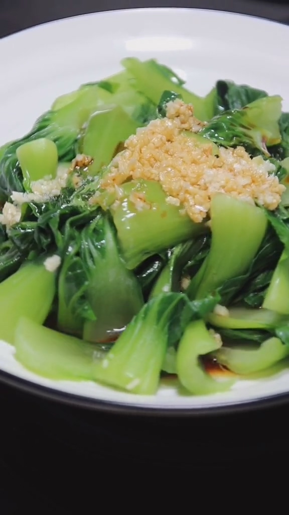 白灼青菜的做法-咸鮮味炒菜譜-易網健康養生網 白灼青菜的做法-咸鮮味炒菜譜