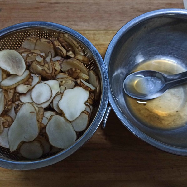 醬腌洋姜的做法-咸鮮味腌菜譜-易網健康養生網 醬腌洋姜的做法-咸鮮味腌菜譜