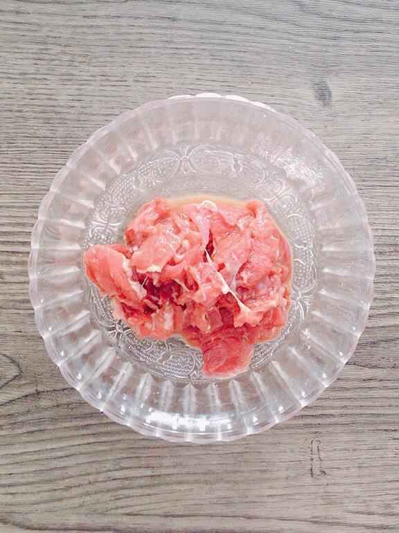 青椒炒牛肉的做法-家常味炒菜譜