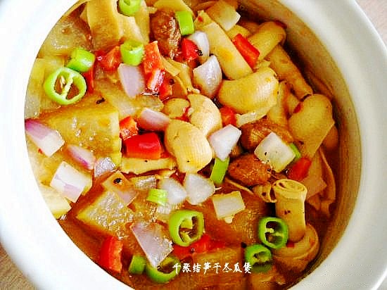 千張結筍干冬瓜煲的做法-家常味煲菜譜-易網健康養生網 千張結筍干冬瓜煲的做法-家常味煲菜譜