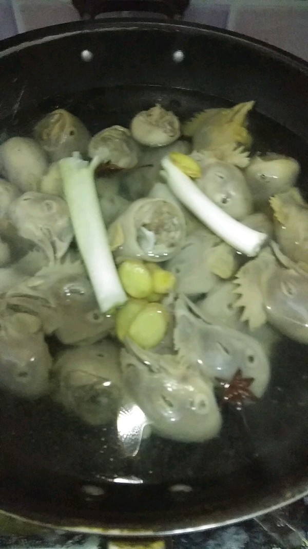 燉雞頭的做法-家常味燉菜譜-易網(wǎng)健康養(yǎng)生網(wǎng) 燉雞頭的做法-家常味燉菜譜