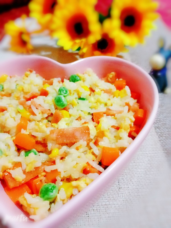 培根蛋炒飯的做法-家常味炒菜譜-易網健康養生網 培根蛋炒飯的做法-家常味炒菜譜