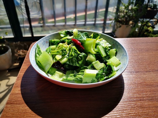 干椒炒苦菜的做法-家常味炒菜譜-易網健康養生網 干椒炒苦菜的做法-家常味炒菜譜