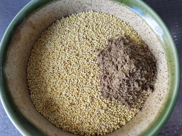 香糯小米扣肉的做法-家常味蒸菜譜-易網健康養生網 香糯小米扣肉的做法-家常味蒸菜譜