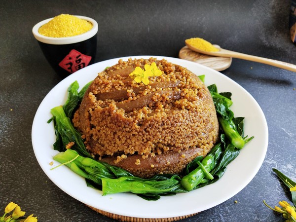 香糯小米扣肉的做法-家常味蒸菜譜-易網健康養生網 香糯小米扣肉的做法-家常味蒸菜譜