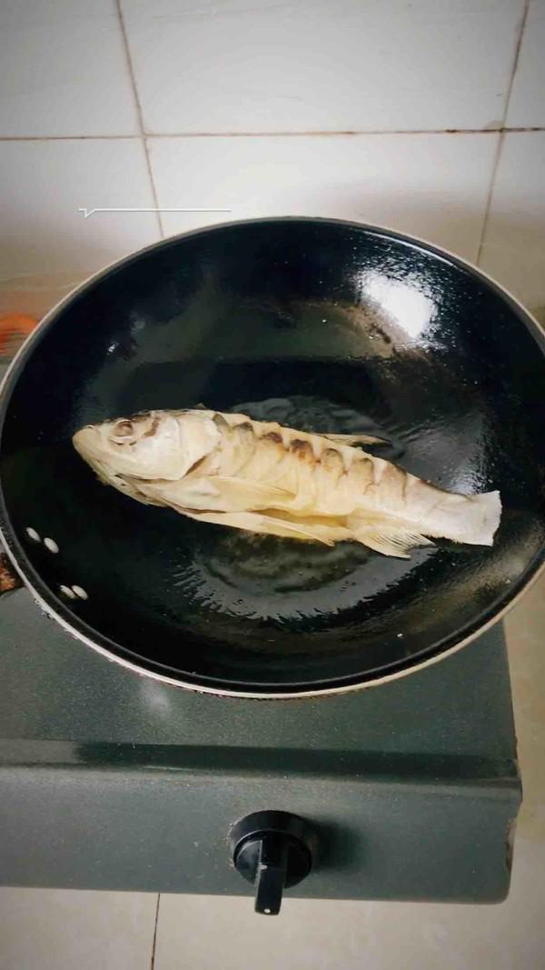 香芹燒花鏈的做法-家常味燒菜譜