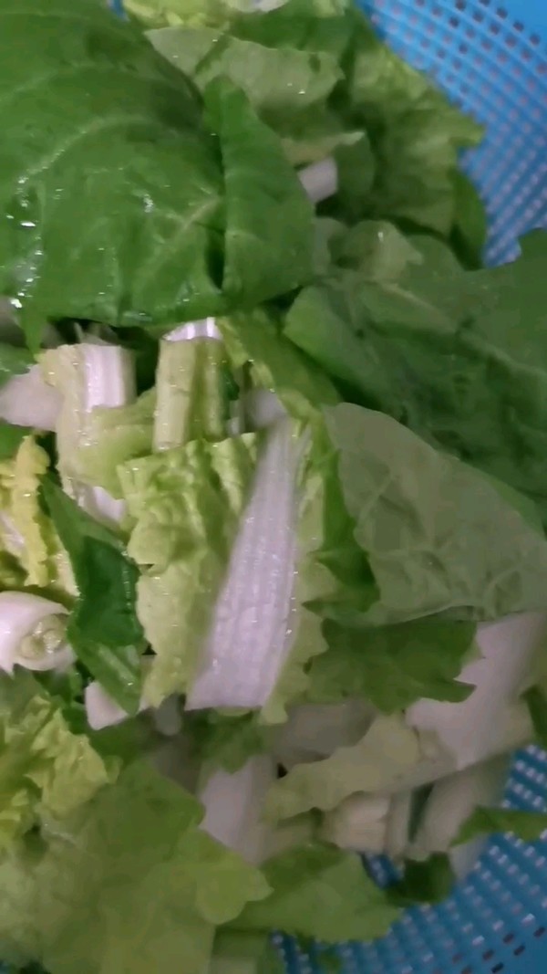 大白菜炒菇的做法-家常味炒菜譜-易網<a href=http://www.xllyou.com/ target=_blank class=infotextkey>健康養生</a>網 大白菜炒菇的做法-家常味炒菜譜