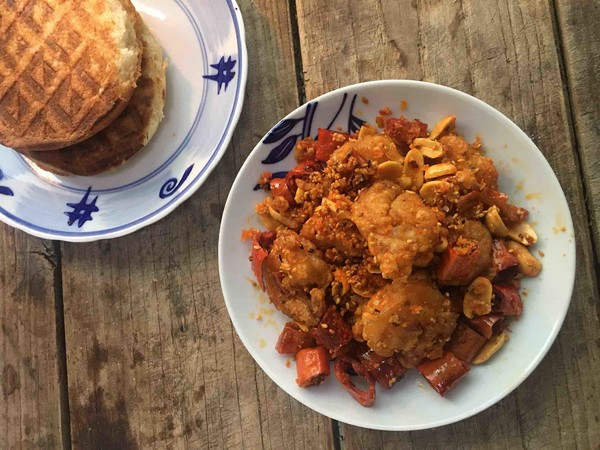 脆椒蝦仁的做法-香辣味炸菜譜-易網(wǎng)健康養(yǎng)生網(wǎng) 脆椒蝦仁的做法-香辣味炸菜譜