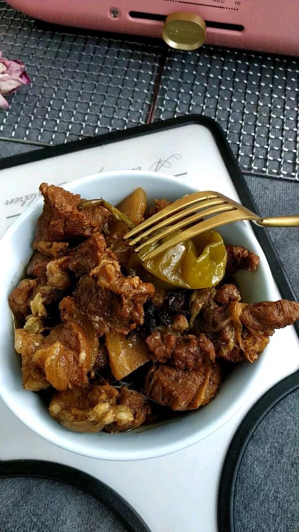 牛氣沖天紅燒牛肉的做法-家常味燉菜譜-易網健康養生網 牛氣沖天紅燒牛肉的做法-家常味燉菜譜