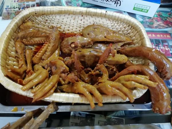 現(xiàn)撈鹵菜的做法及配方的做法-麻辣味鹵菜譜-易網(wǎng)健康養(yǎng)生網(wǎng) 現(xiàn)撈鹵菜的做法及配方的做法-麻辣味鹵菜譜