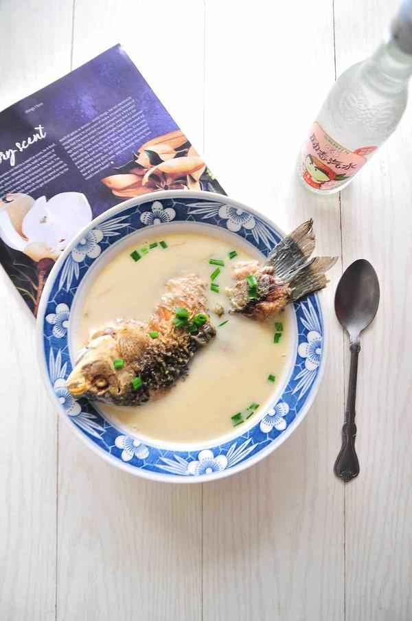 鯽魚湯的做法-家常味燉菜譜-易網健康養生網 鯽魚湯的做法-家常味燉菜譜