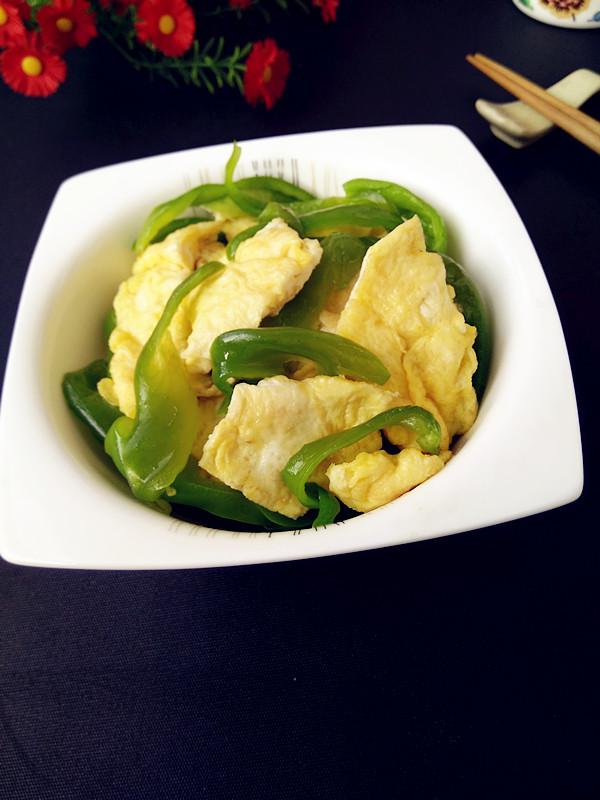 蛋香辣椒的做法-咸鮮味炒菜譜-易網健康養生網 蛋香辣椒的做法-咸鮮味炒菜譜