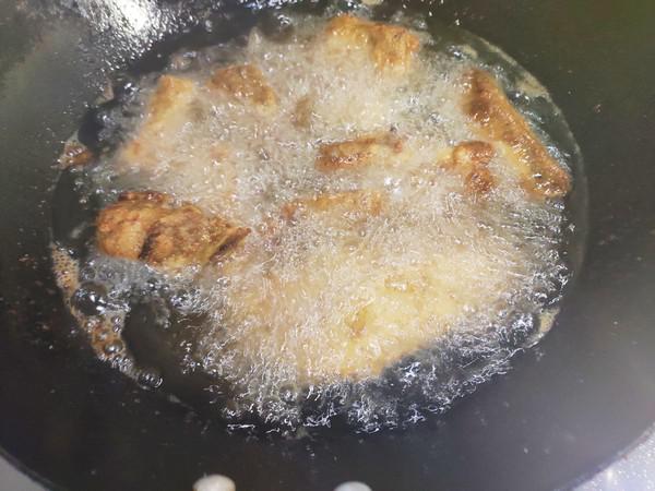 脆皮炸排骨的做法-家常味炸菜譜-易網(wǎng)健康養(yǎng)生網(wǎng) 脆皮炸排骨的做法-家常味炸菜譜