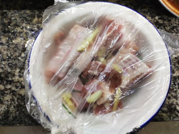 脆皮炸排骨的做法-家常味炸菜譜-易網(wǎng)健康養(yǎng)生網(wǎng) 脆皮炸排骨的做法-家常味炸菜譜