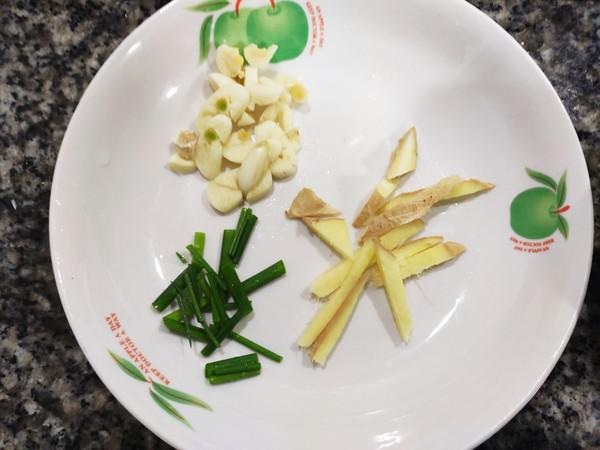 脆皮炸排骨的做法-家常味炸菜譜-易網(wǎng)健康養(yǎng)生網(wǎng) 脆皮炸排骨的做法-家常味炸菜譜