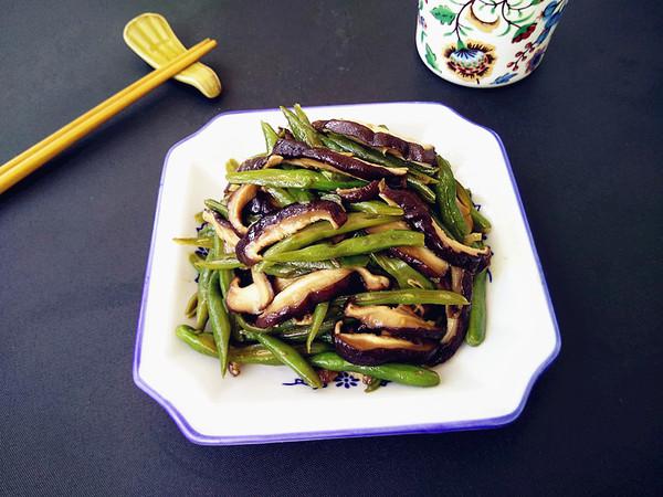 香菇豆角絲的做法-家常味炒菜譜-易網健康養生網 香菇豆角絲的做法-家常味炒菜譜