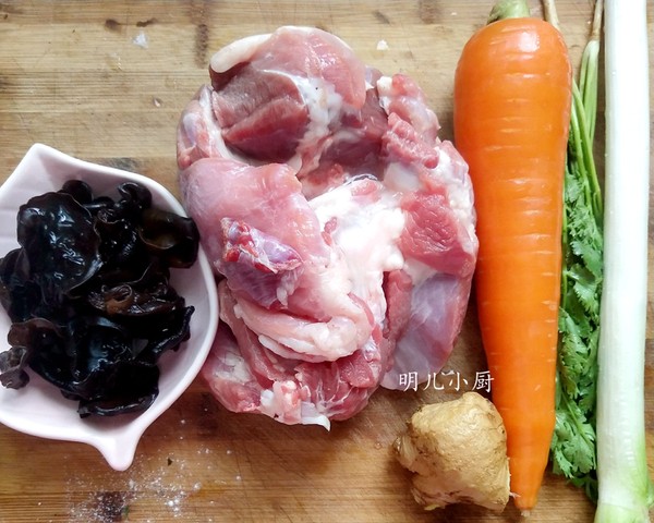 羊肉胡蘿卜餃子的做法-家常味煮菜譜-易網<a href=http://www.xllyou.com/ target=_blank class=infotextkey>健康養生</a>網 羊肉胡蘿卜餃子的做法-家常味煮菜譜