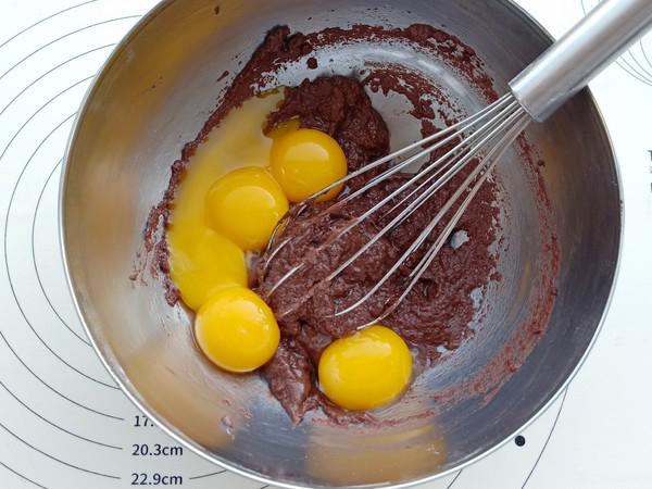 麋鹿蛋糕卷的做法-甜味烤菜譜-易網(wǎng)健康養(yǎng)生網(wǎng) 麋鹿蛋糕卷的做法-甜味烤菜譜