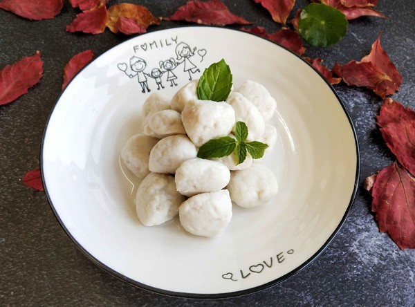 手打魚丸的做法-咸鮮味汆菜譜-易網健康養生網 手打魚丸的做法-咸鮮味汆菜譜