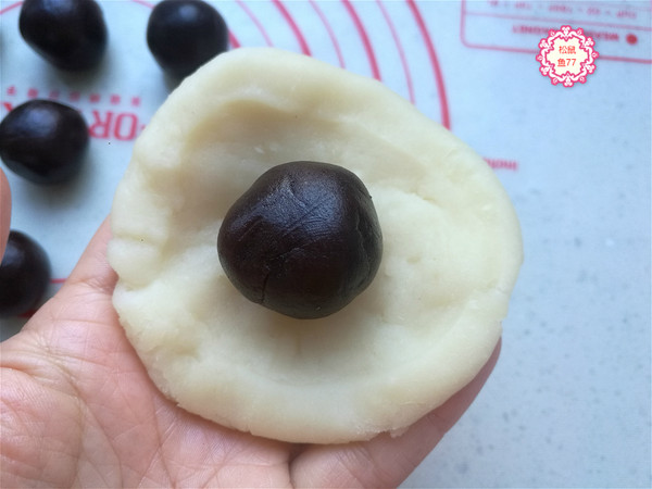 燙面油炸糕的做法-家常味炸菜譜-易網健康養(yǎng)生網 燙面油炸糕的做法-家常味炸菜譜