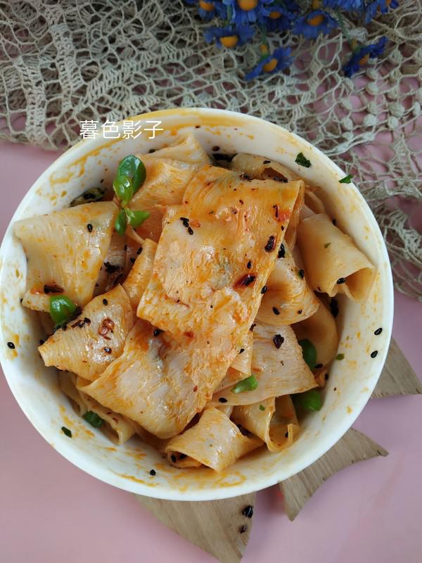 香辣紅油面皮的做法-香辣味煮菜譜-易網健康養生網 香辣紅油面皮的做法-香辣味煮菜譜