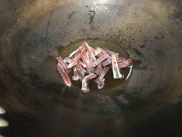 紫菜苔炒咸肉絲的做法-家常味炒菜譜-易網(wǎng)健康養(yǎng)生網(wǎng) 紫菜苔炒咸肉絲的做法-家常味炒菜譜