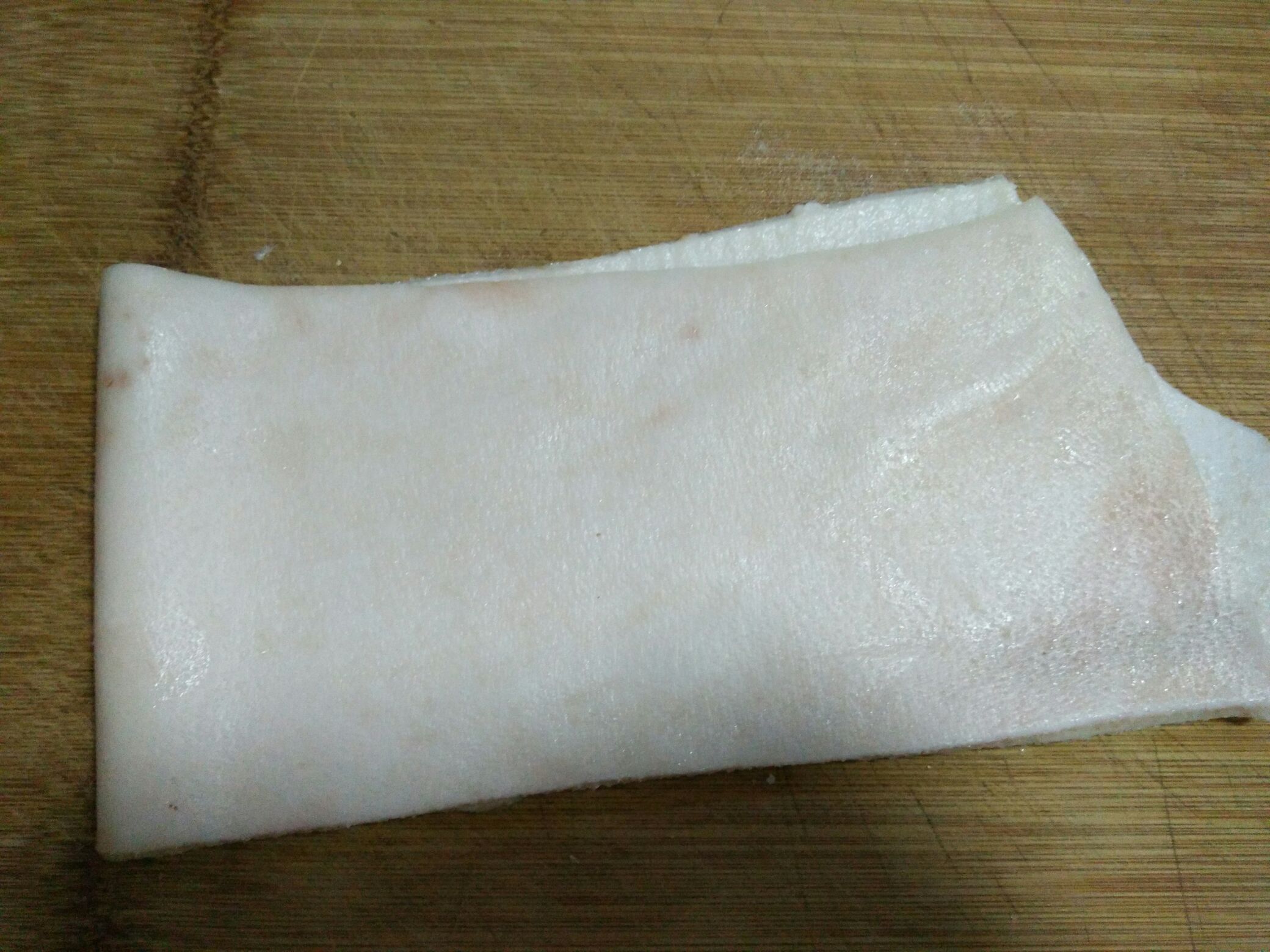 豬皮凍的做法-家常味煮菜譜-易網<a href=http://www.xllyou.com/ target=_blank class=infotextkey>健康養生</a>網 豬皮凍的做法-家常味煮菜譜