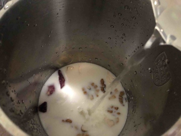 紫芋核桃奶的做法-甜味其它工藝菜譜