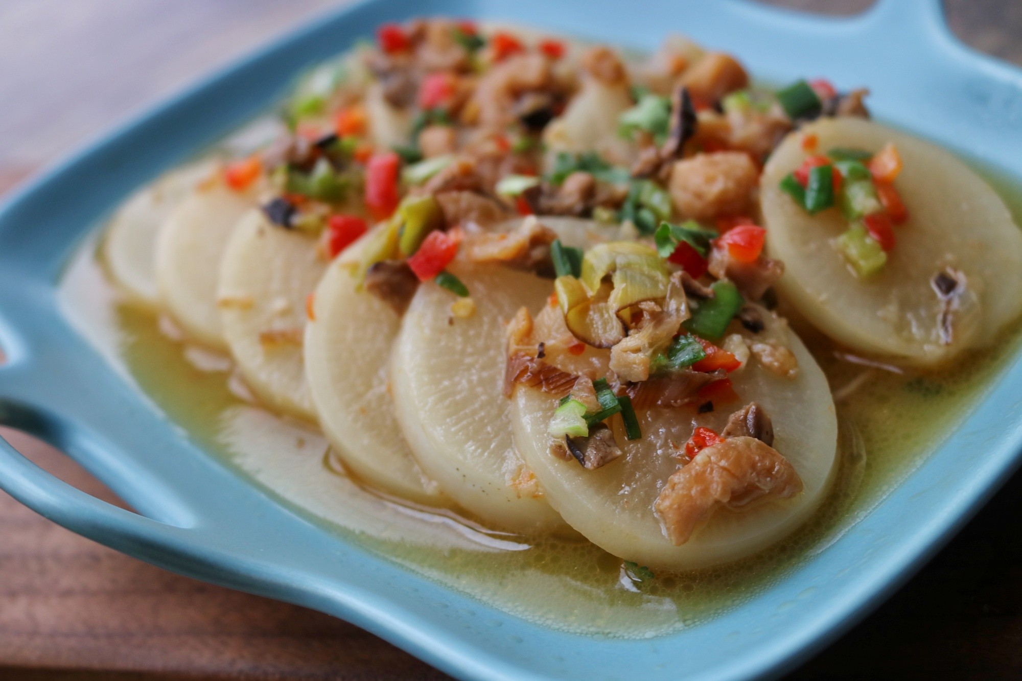 鮑魚辣醬燴蘿卜的做法-咸鮮味燴菜譜-易網健康養生網 鮑魚辣醬燴蘿卜的做法-咸鮮味燴菜譜