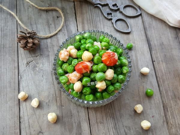 豌豆榛子小龍蝦球的做法-家常味炒菜譜