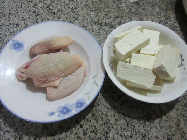 家常一鍋亂燉的做法-家常味燉菜譜-易網(wǎng)健康養(yǎng)生網(wǎng) 家常一鍋亂燉的做法-家常味燉菜譜