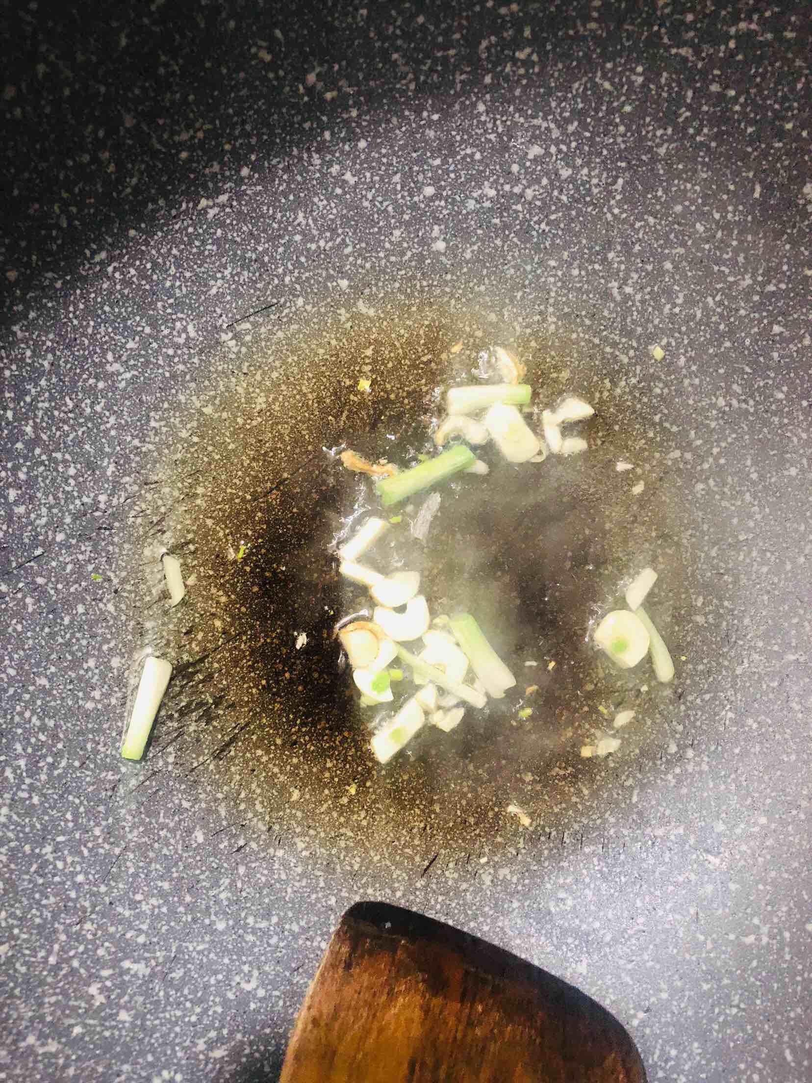 酒糟芋子的做法-其它口味炒菜譜