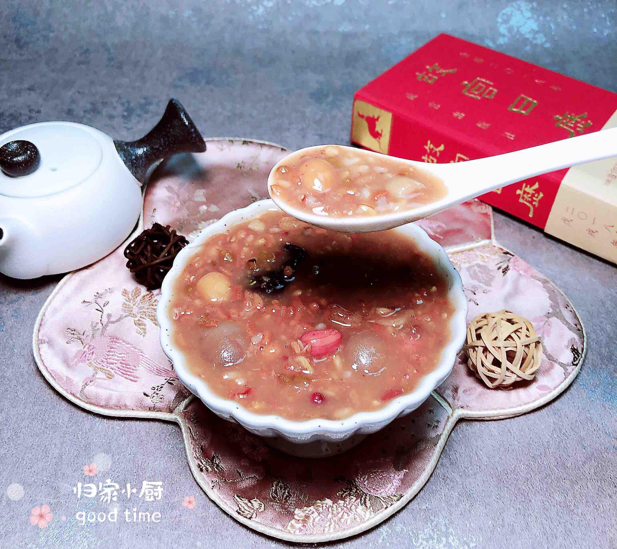 臘八粥(補血補氣)的做法-甜味煮菜譜-易網健康養生網 臘八粥(補血補氣)的做法-甜味煮菜譜