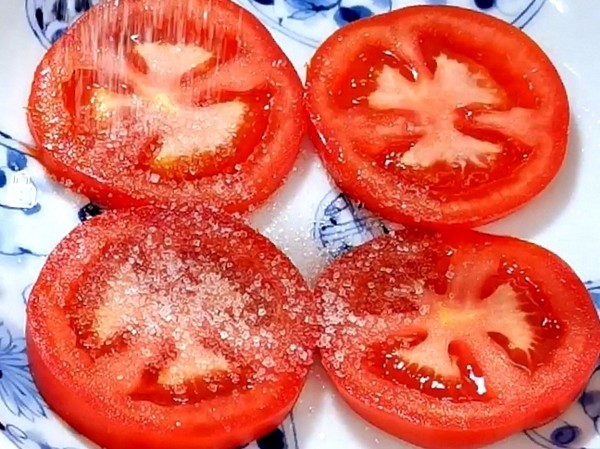 糖漬番茄的做法-甜味拌菜譜-易網健康養生網 糖漬番茄的做法-甜味拌菜譜