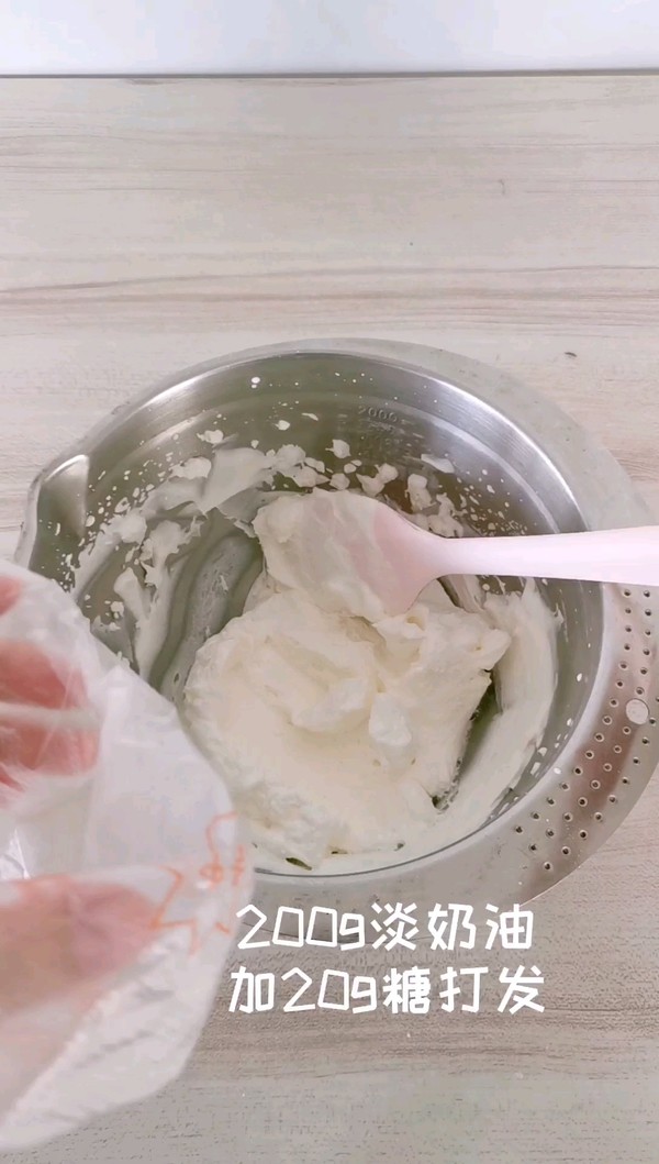 榴蓮冰皮月亮蛋糕的做法-甜味蒸菜譜