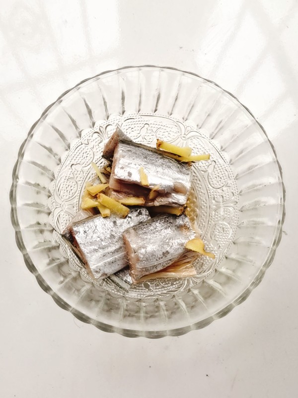 蔥油帶魚的做法-蔥香味煎菜譜-易網(wǎng)健康養(yǎng)生網(wǎng) 蔥油帶魚的做法-蔥香味煎菜譜