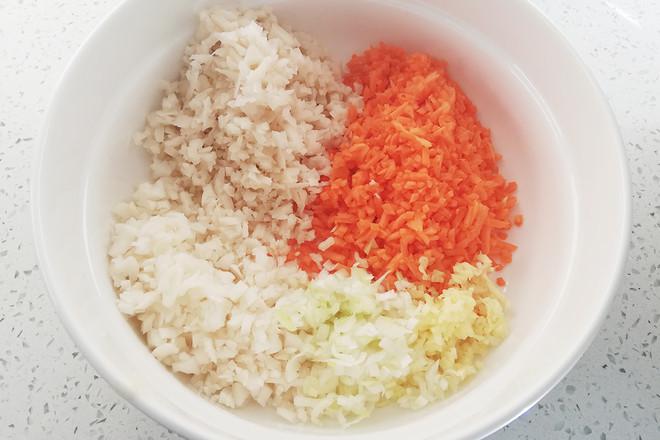 四喜丸子的做法-咸鮮味燒菜譜-易網<a href=http://www.xllyou.com/ target=_blank class=infotextkey>健康養(yǎng)生</a>網 四喜丸子的做法-咸鮮味燒菜譜