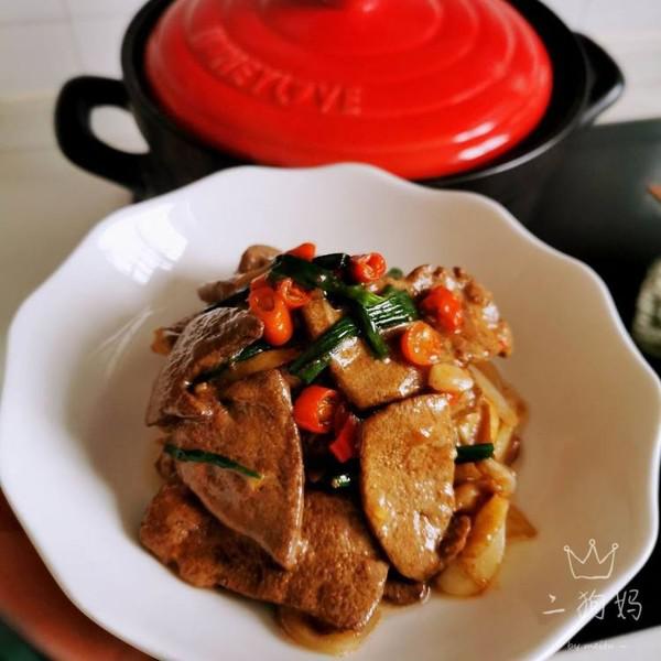 黑樂砂鍋爆炒豬肝的做法-咸鮮味炒菜譜-易網健康養生網 黑樂砂鍋爆炒豬肝的做法-咸鮮味炒菜譜