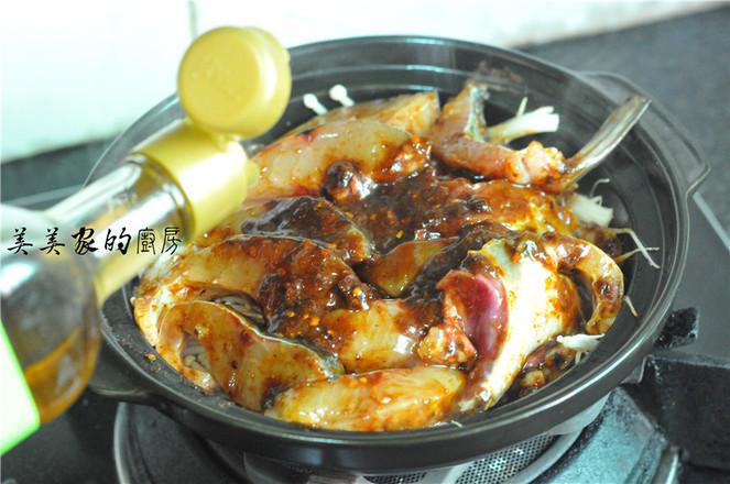 三汁燜魚的做法-香辣味燜菜譜-易網健康養生網 三汁燜魚的做法-香辣味燜菜譜