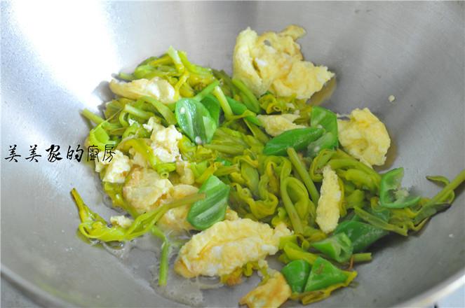 黃花菜炒雞蛋的做法-家常味炒菜譜