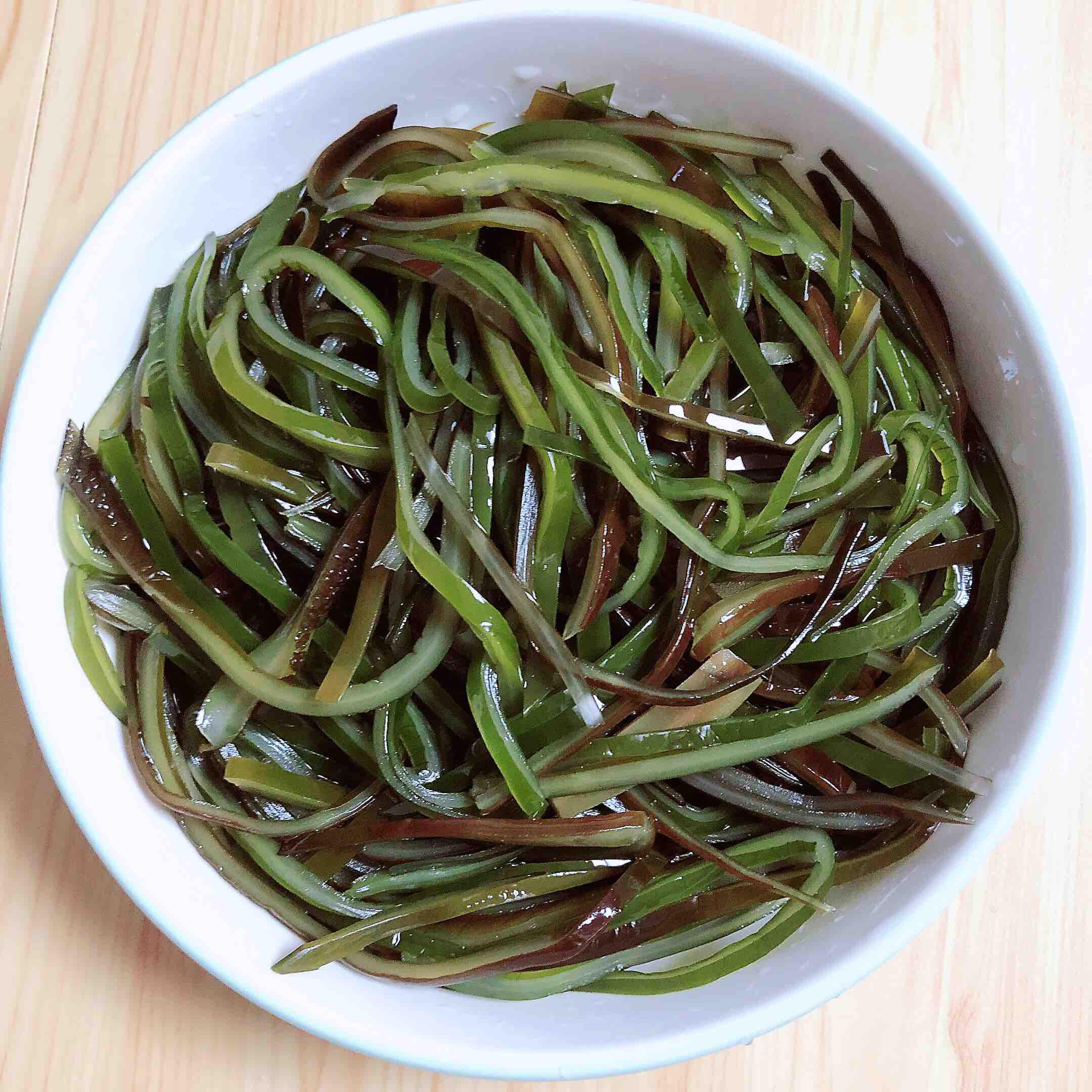 豬油香辣海帶絲的做法-咸鮮味炒菜譜-易網健康養生網 豬油香辣海帶絲的做法-咸鮮味炒菜譜