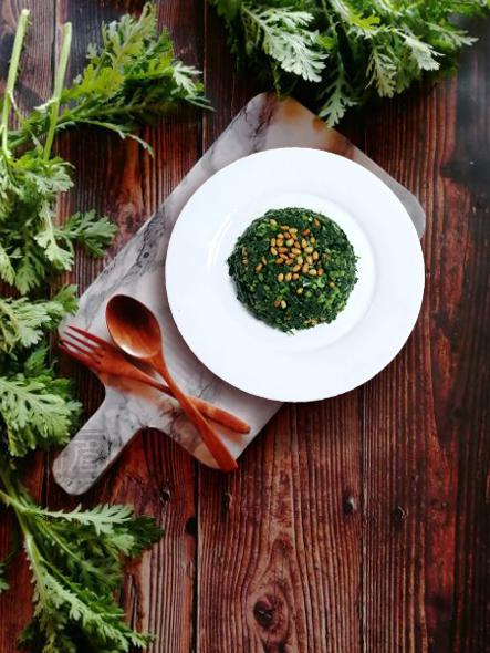 松子蓬花菜的做法-咸鮮味拌菜譜-易網健康養生網 松子蓬花菜的做法-咸鮮味拌菜譜