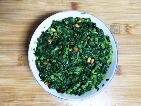 松子蓬花菜的做法-咸鮮味拌菜譜-易網健康養生網 松子蓬花菜的做法-咸鮮味拌菜譜