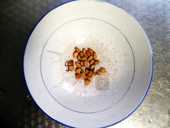 松子蓬花菜的做法-咸鮮味拌菜譜-易網健康養生網 松子蓬花菜的做法-咸鮮味拌菜譜