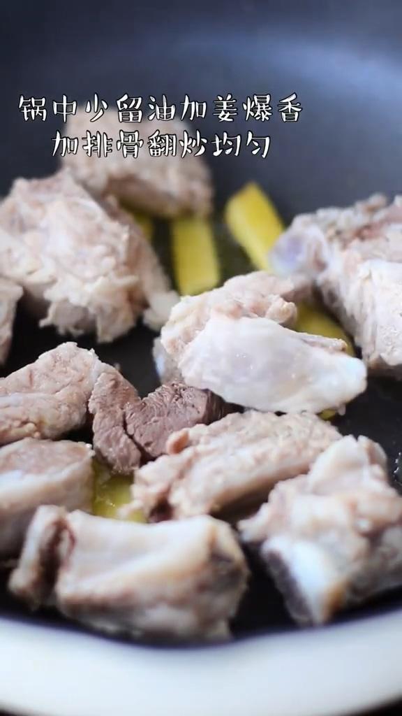 排骨蓮藕玉米湯的做法-家常味煮菜譜-易網(wǎng)健康養(yǎng)生網(wǎng) 排骨蓮藕玉米湯的做法-家常味煮菜譜